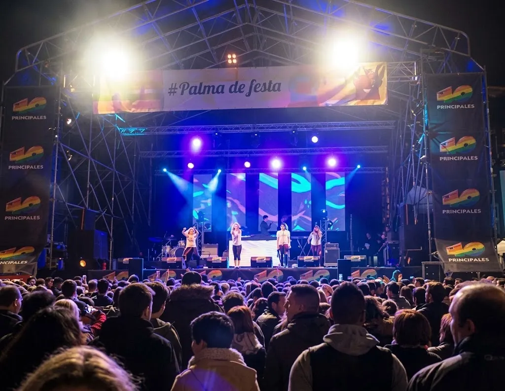 Mapping en escenario: San Sebastián · Los 40 Principales